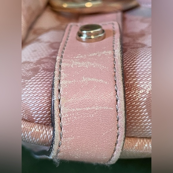 Gucci Pink Pelham Tote Bag - Picture 10 of 16